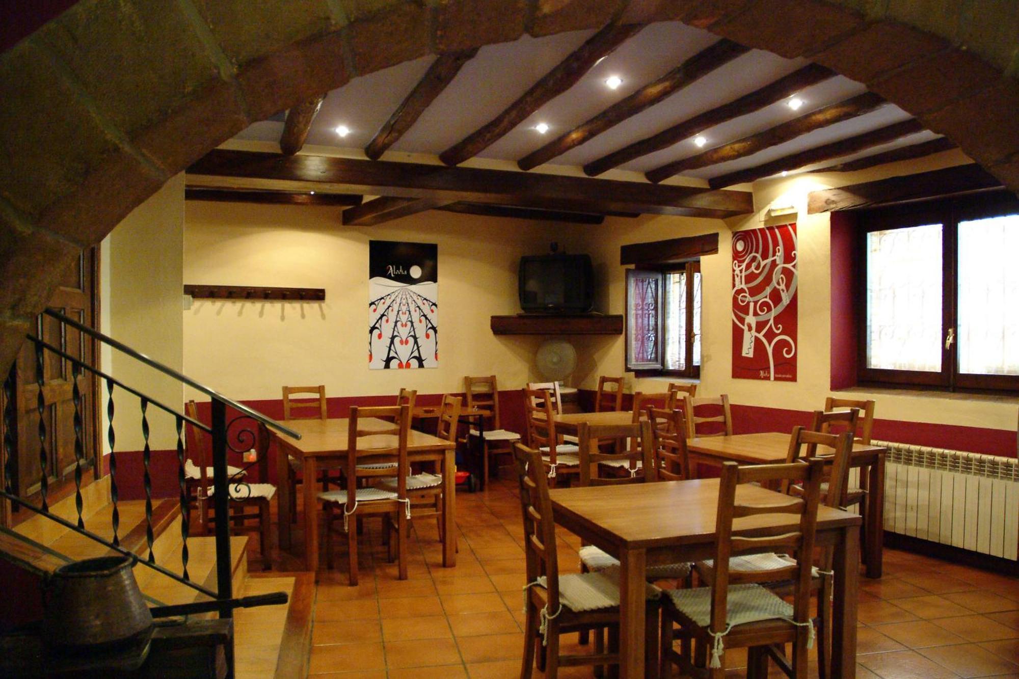 Casa Labata Hotel Adahuesca Ngoại thất bức ảnh